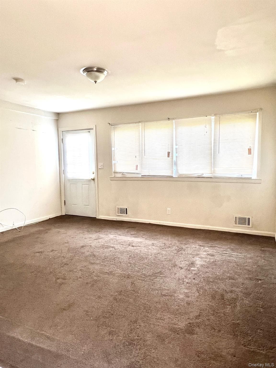 1656 N Thompson Drive thumbnail 9