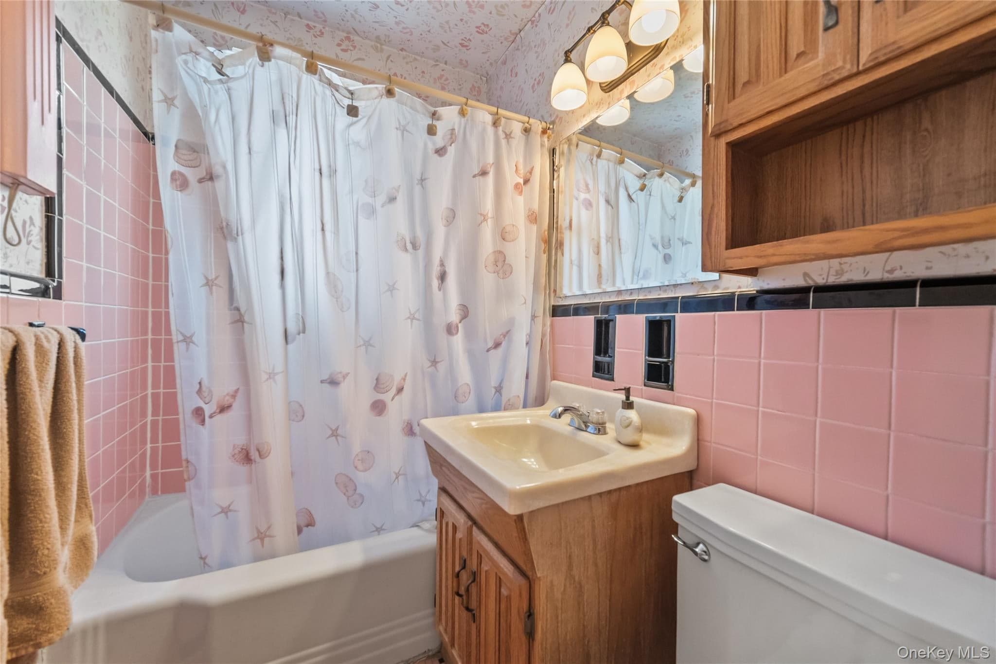 501 Riverdale Ave Unit: 4C thumbnail 16