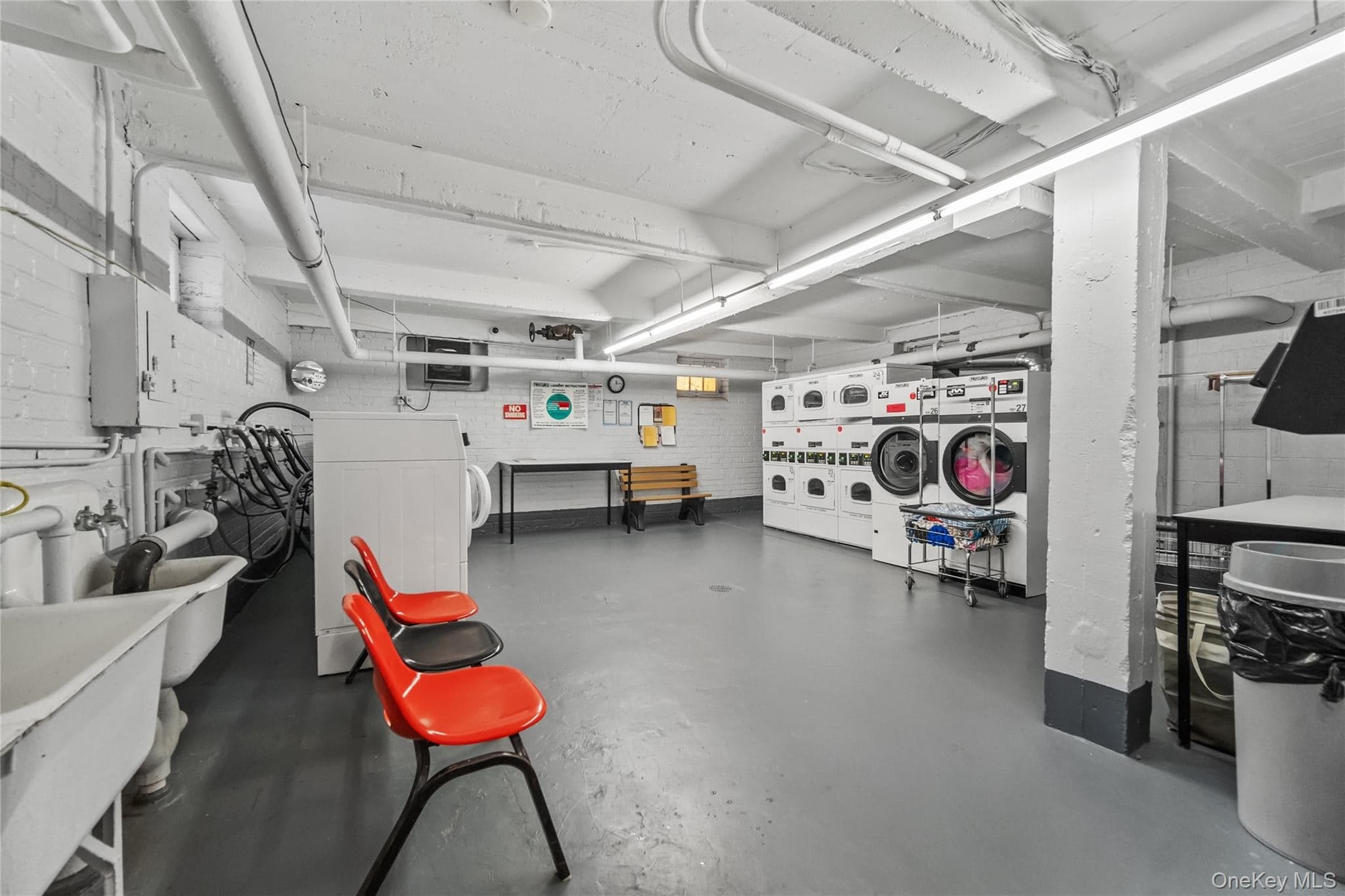 501 Riverdale Ave Unit: 4C thumbnail 18