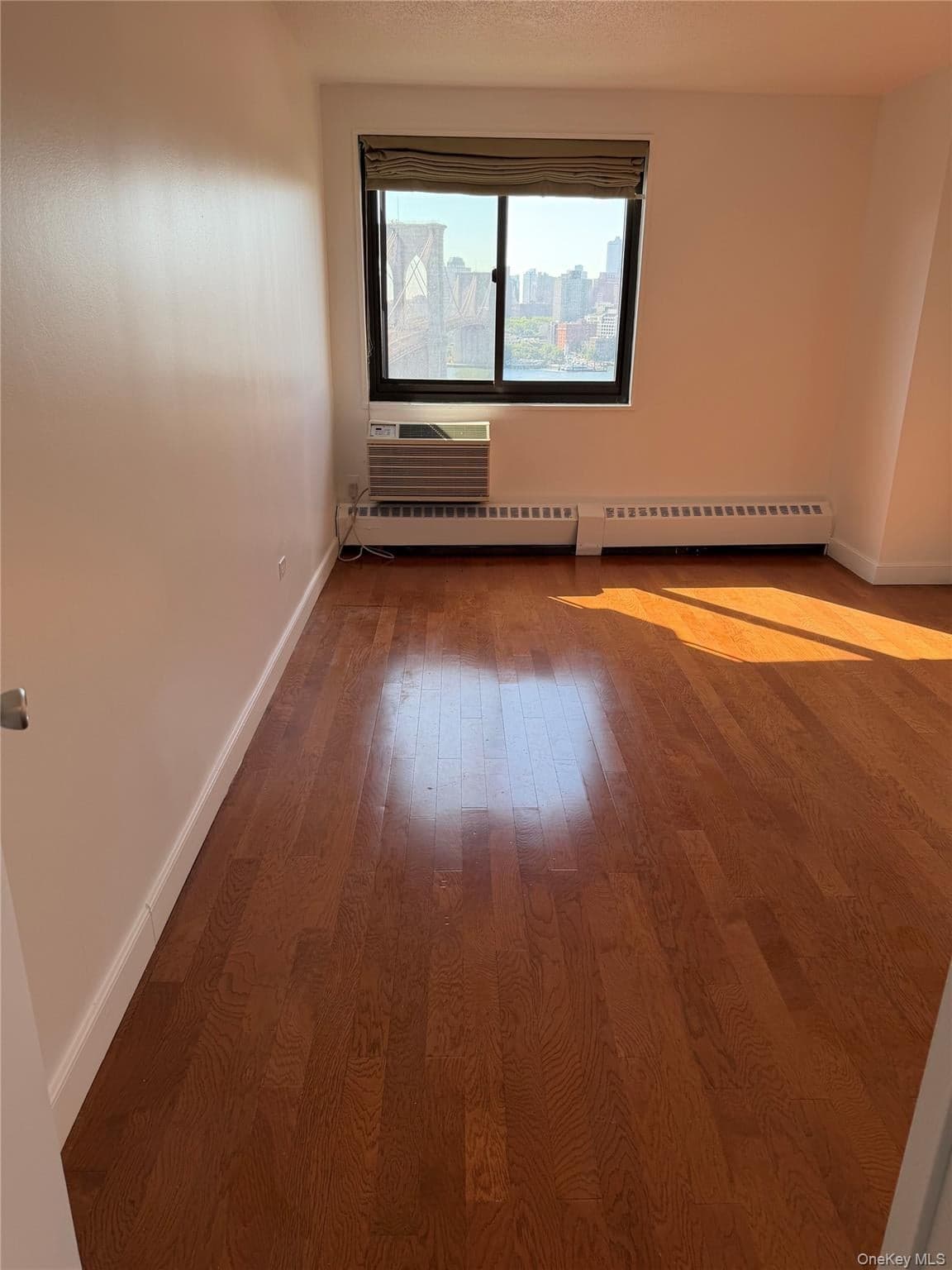 333 Pearl ST Unit: 16-M thumbnail 4