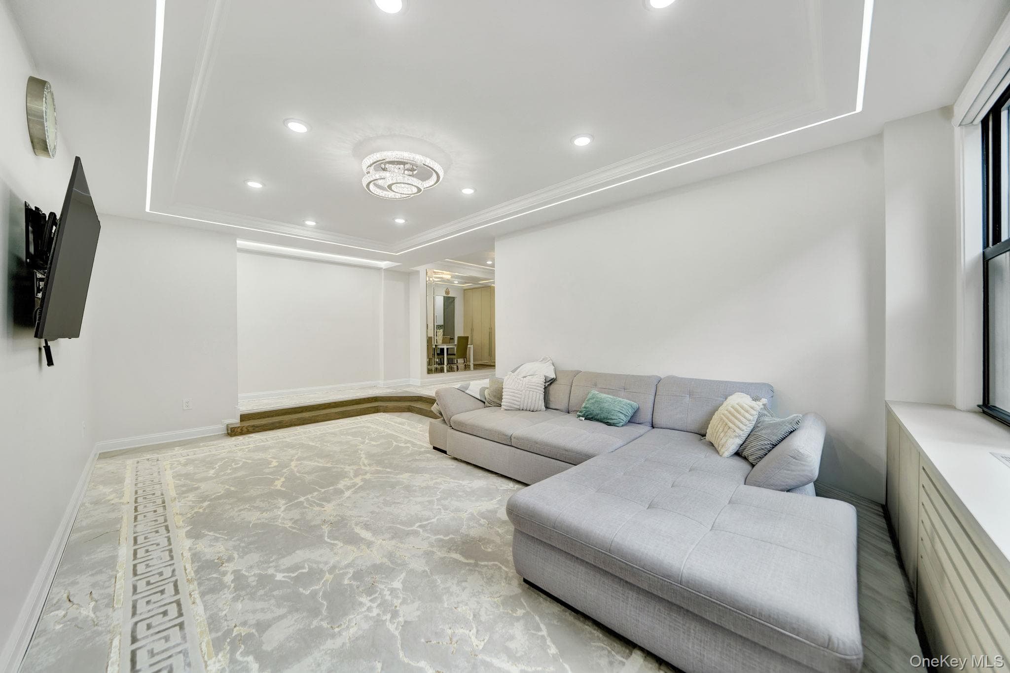 98-25 64th Road Unit: 2B thumbnail 3