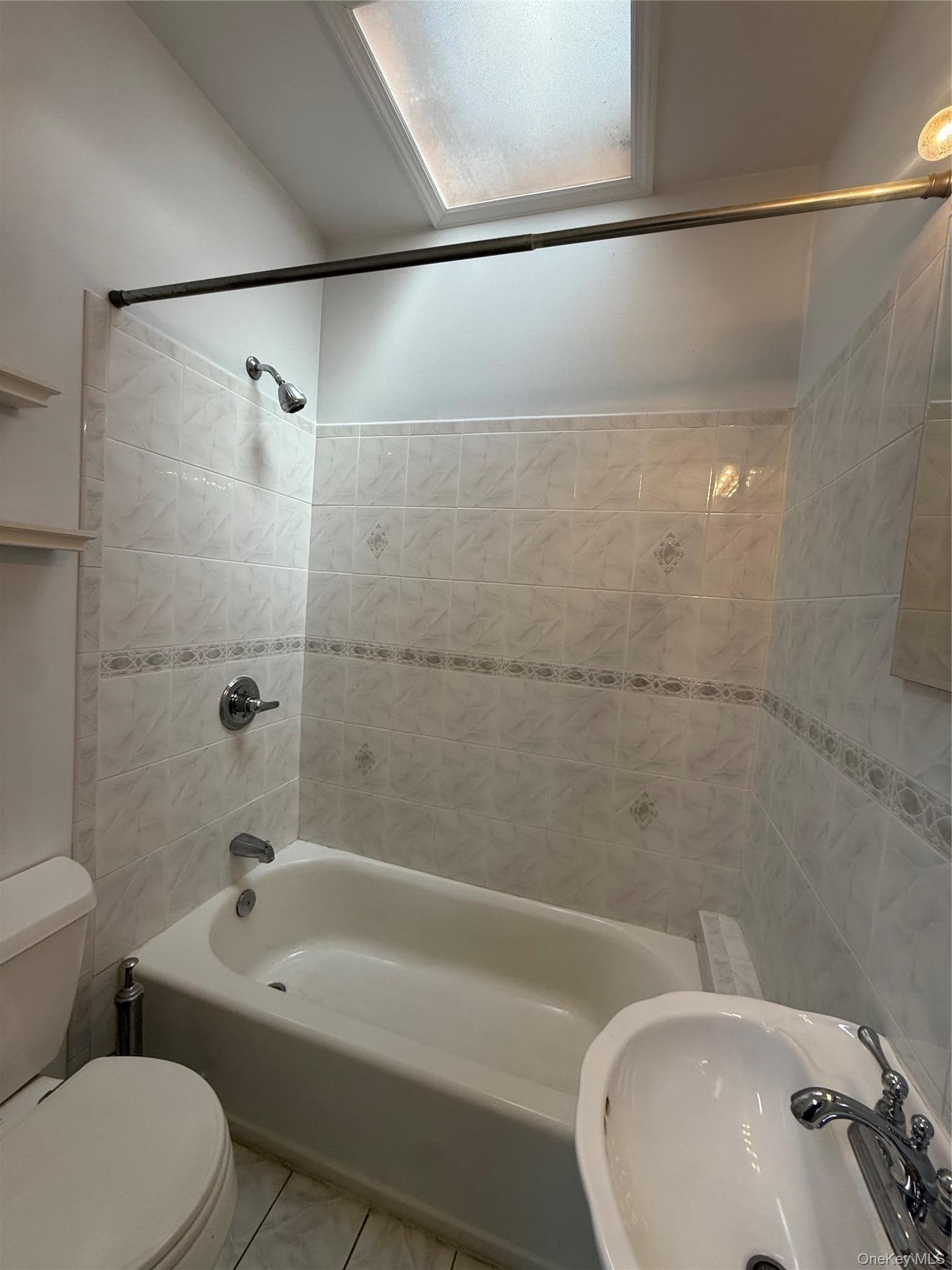 868 Morris Park Avenue thumbnail 15