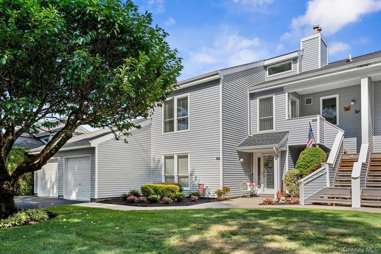 17 Lakeview Drive photo 1