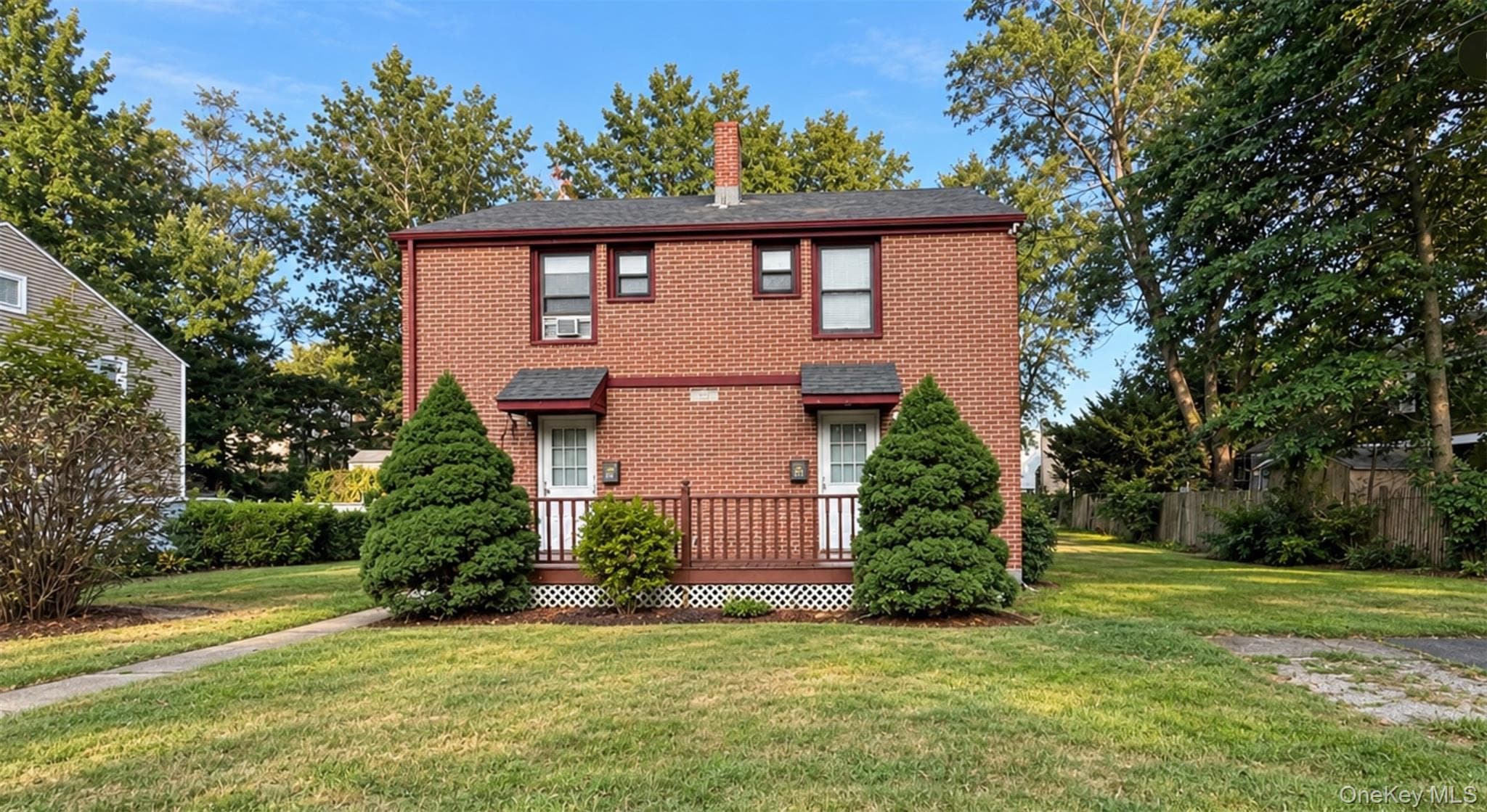 24-22 Evers Court photo 1