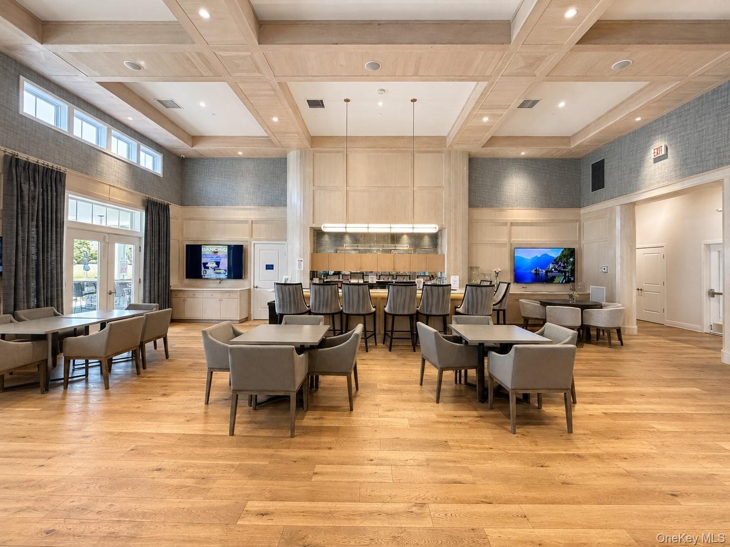 278 Silver Timber Drive thumbnail 42