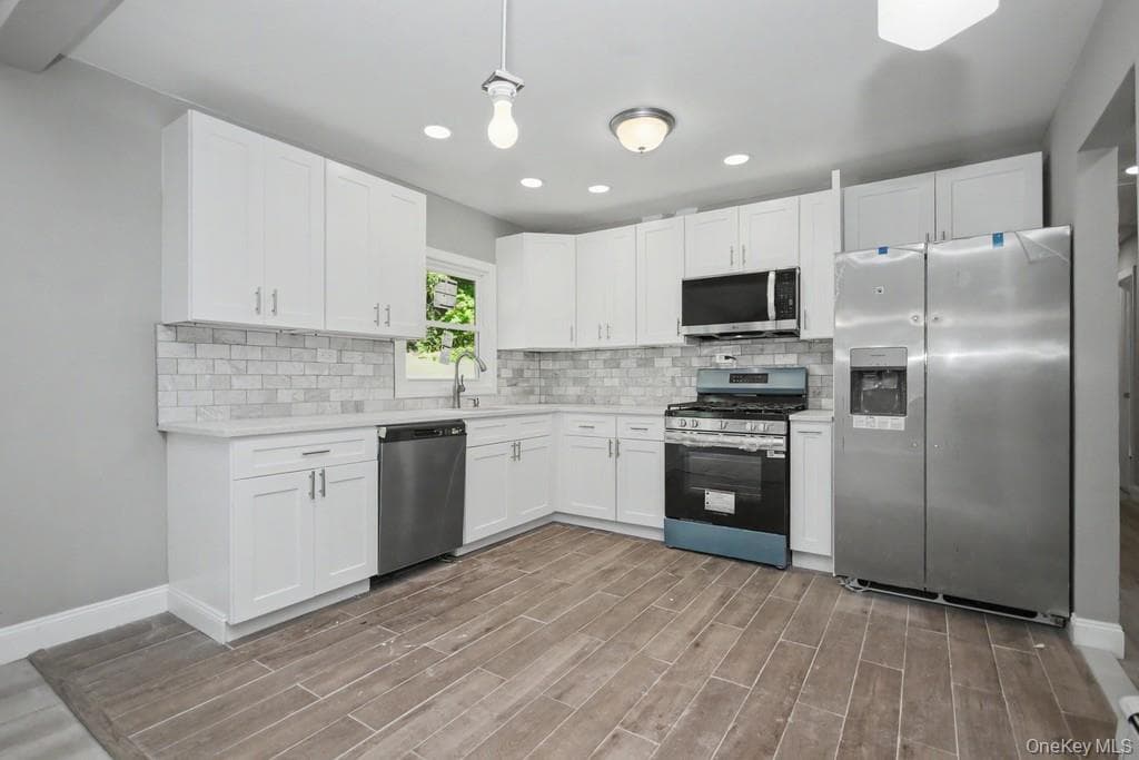 19 Englewood Terrace thumbnail 4