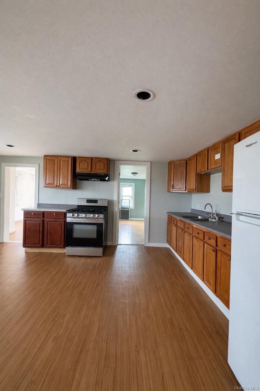 155 Pierce Circle thumbnail 35