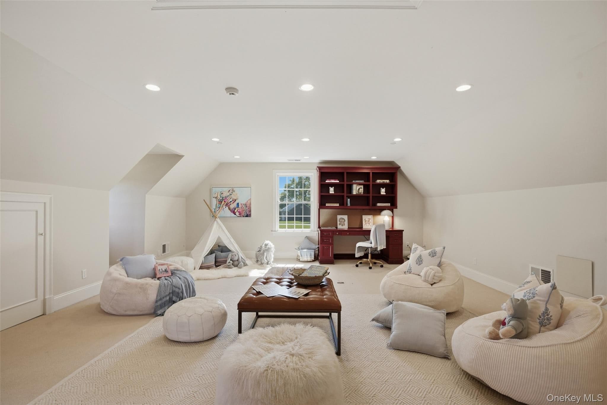 81 Park Drive thumbnail 19