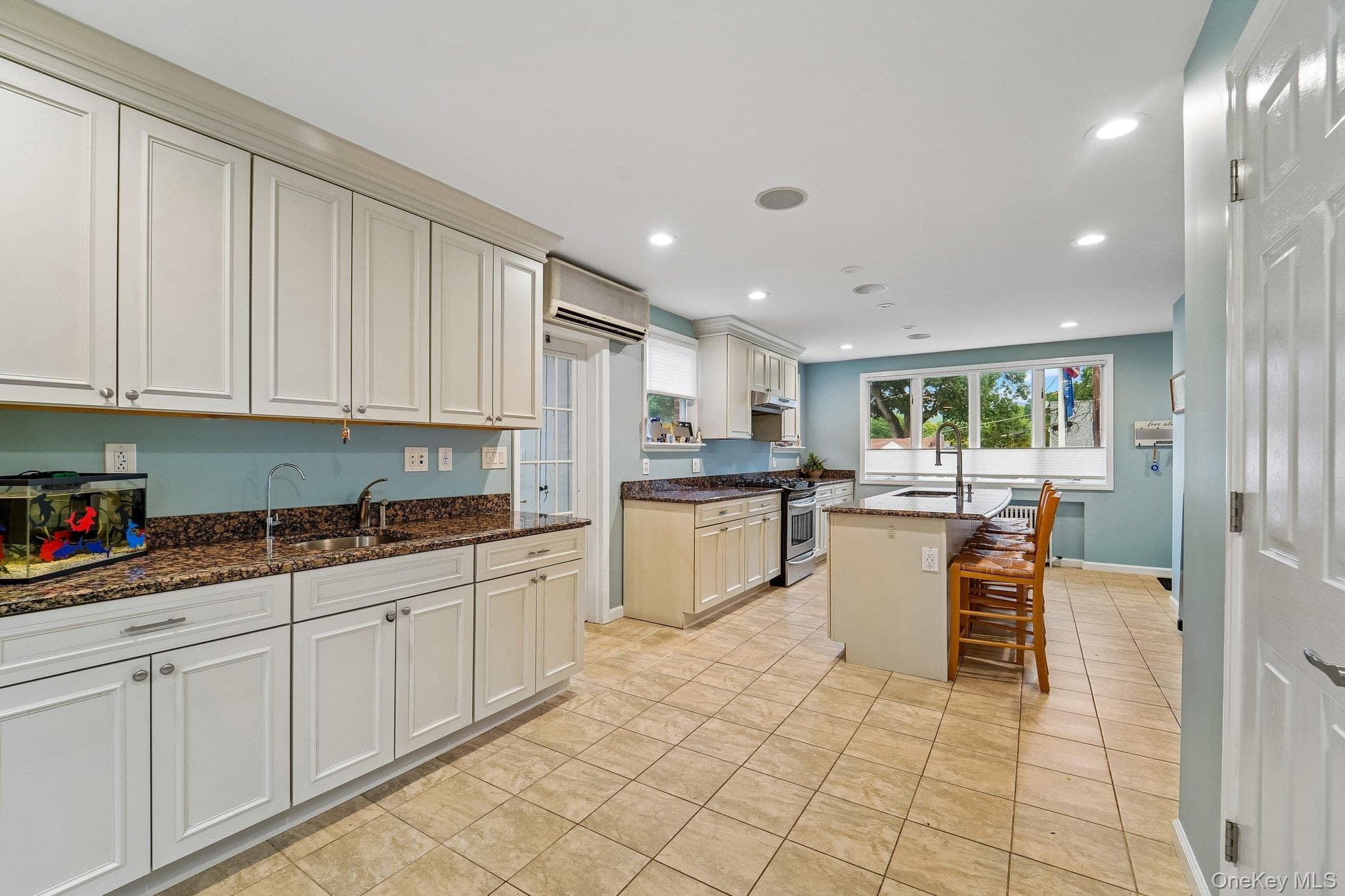 11 Fairview Place thumbnail 12