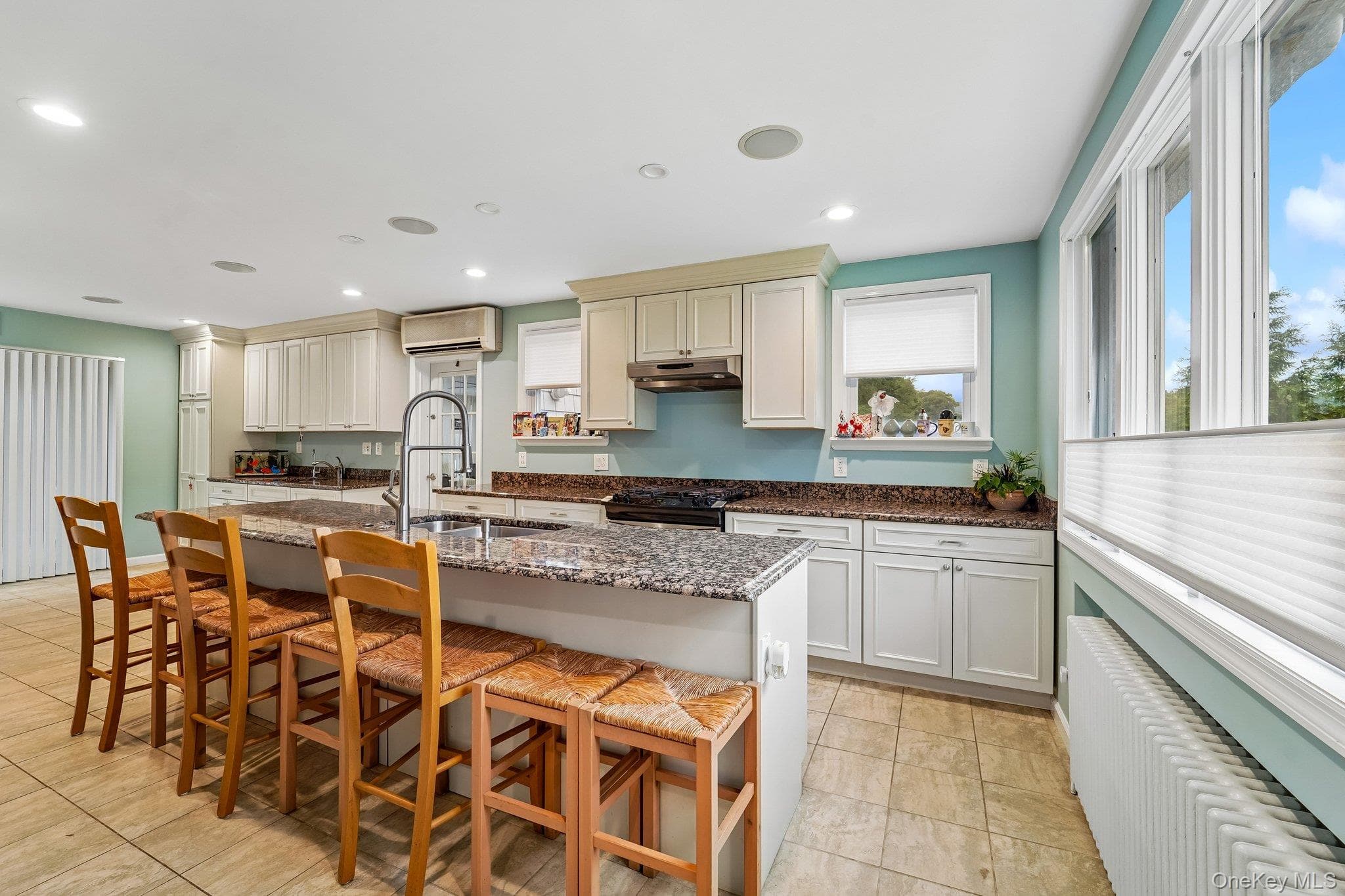 11 Fairview Place thumbnail 10
