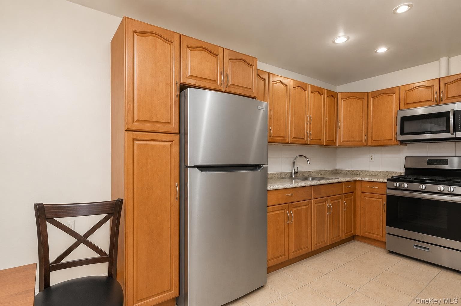 42-02 Layton Street Unit: 202 thumbnail 6