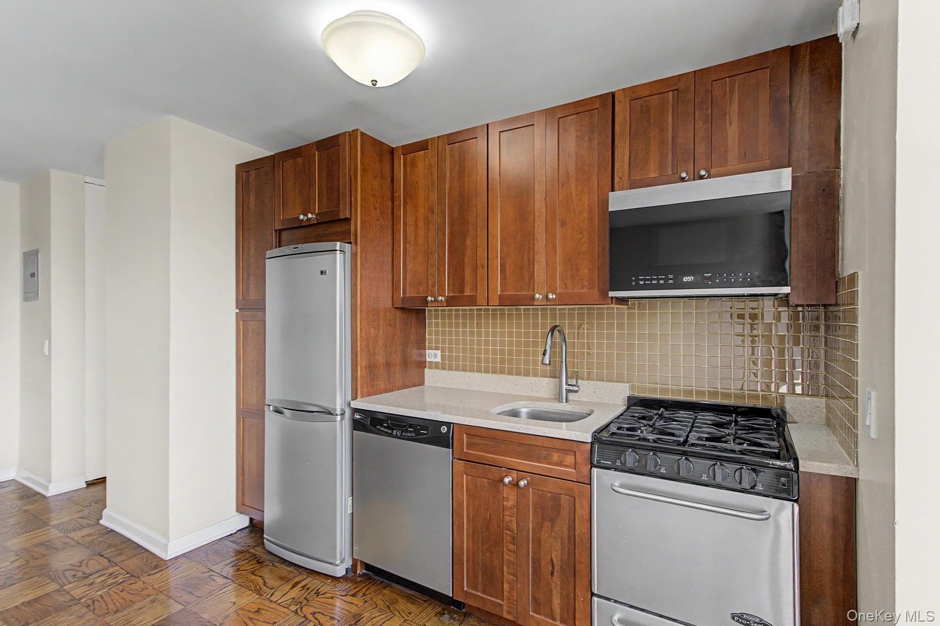345 E 93rd Street Unit: 20E thumbnail 11