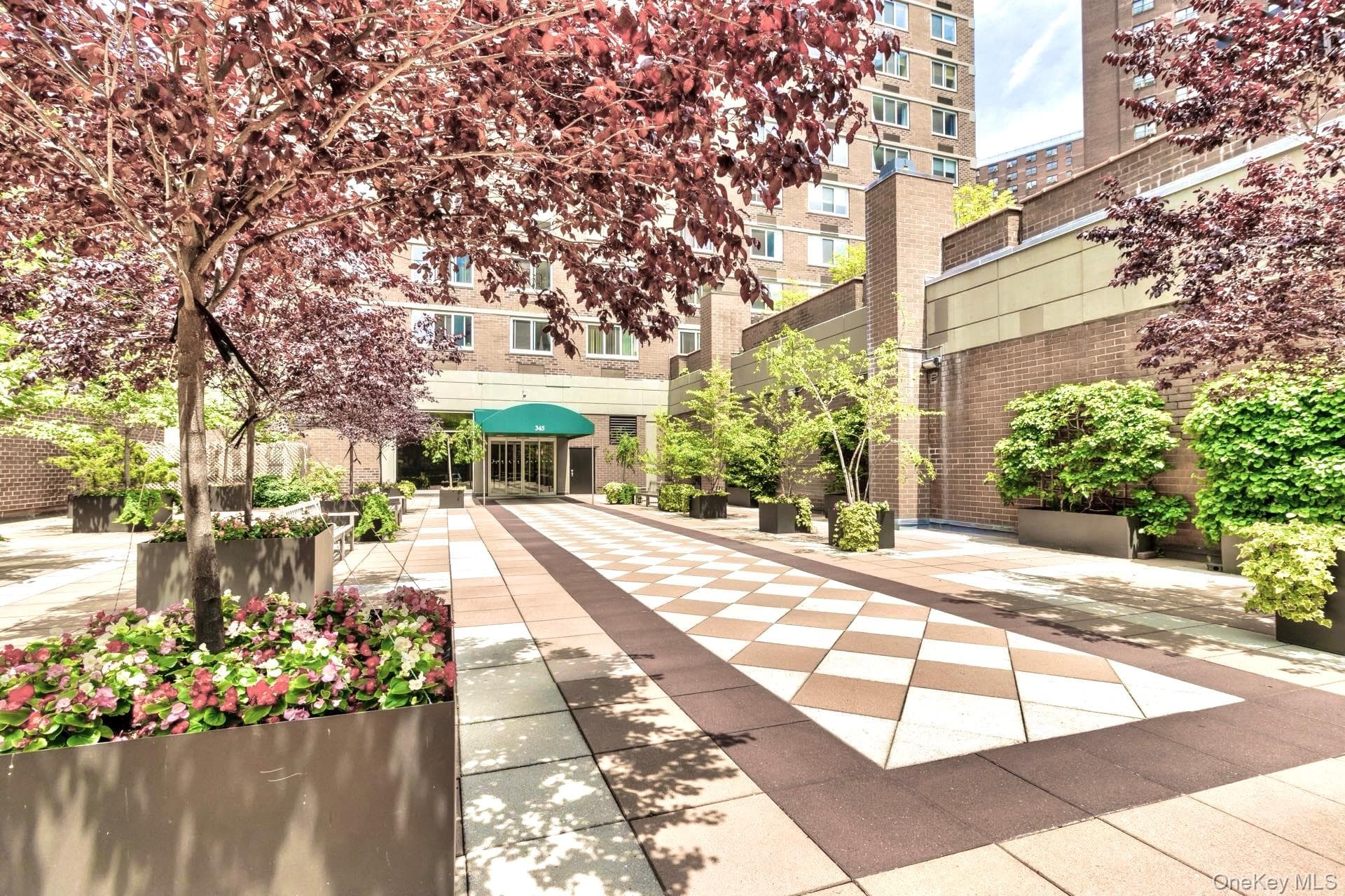 345 E 93rd Street Unit: 20E thumbnail 25