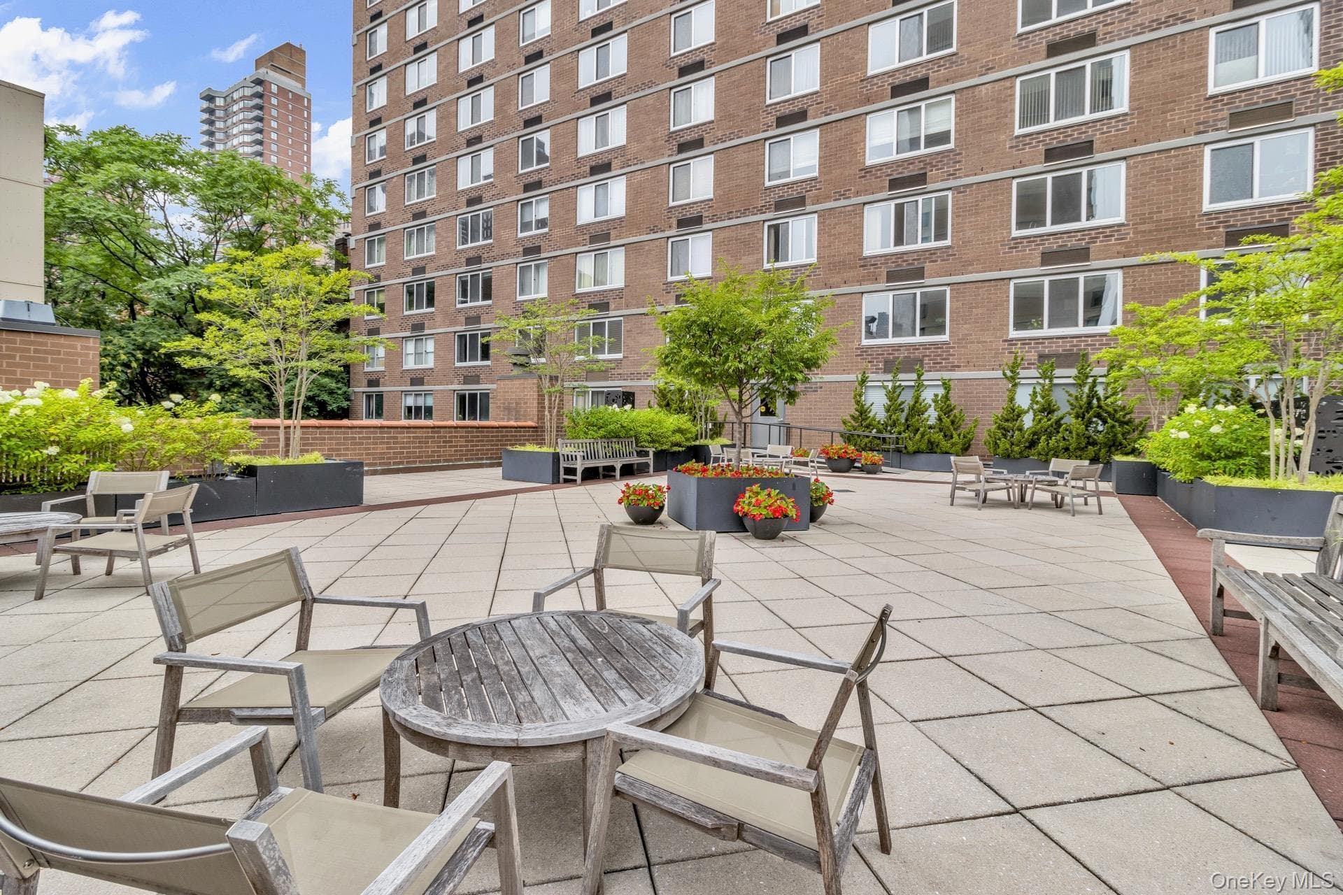 345 E 93rd Street Unit: 20E thumbnail 36
