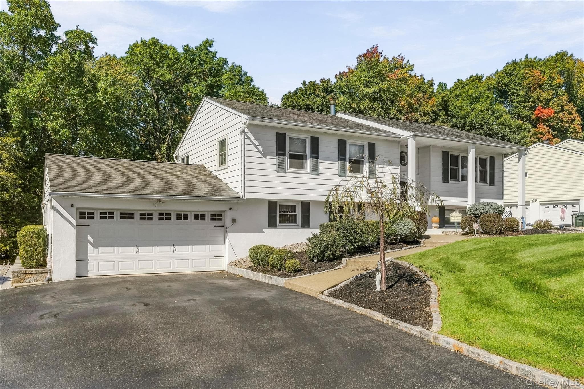 92 Capital Drive thumbnail 35