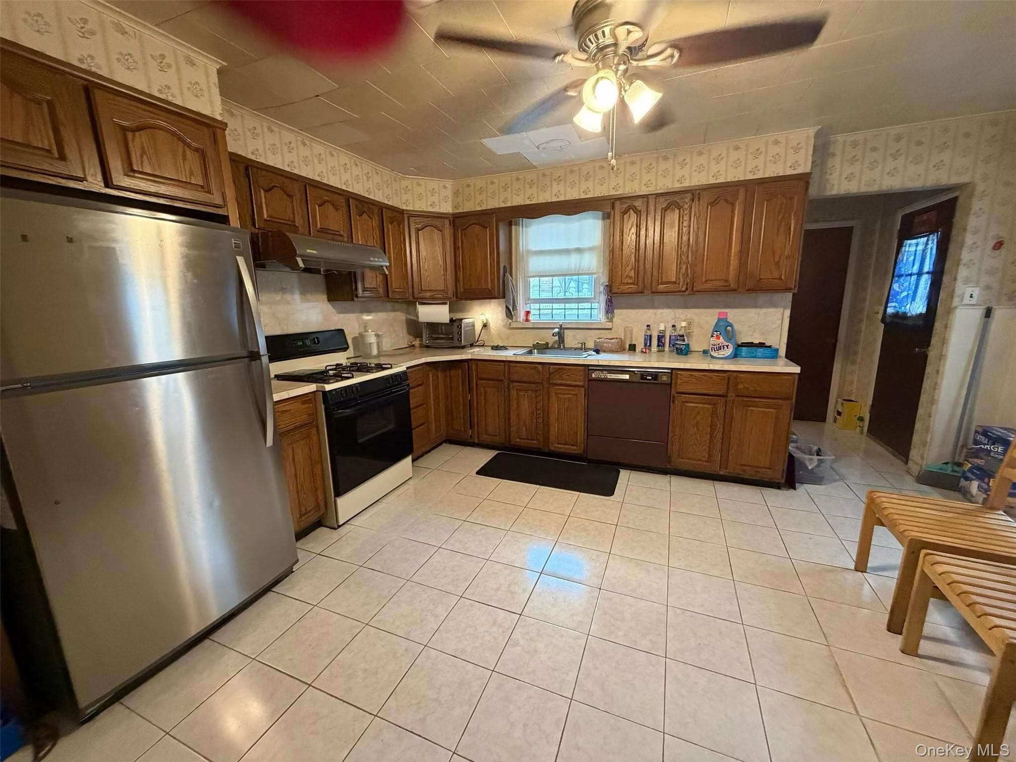 4641 161st Street thumbnail 2