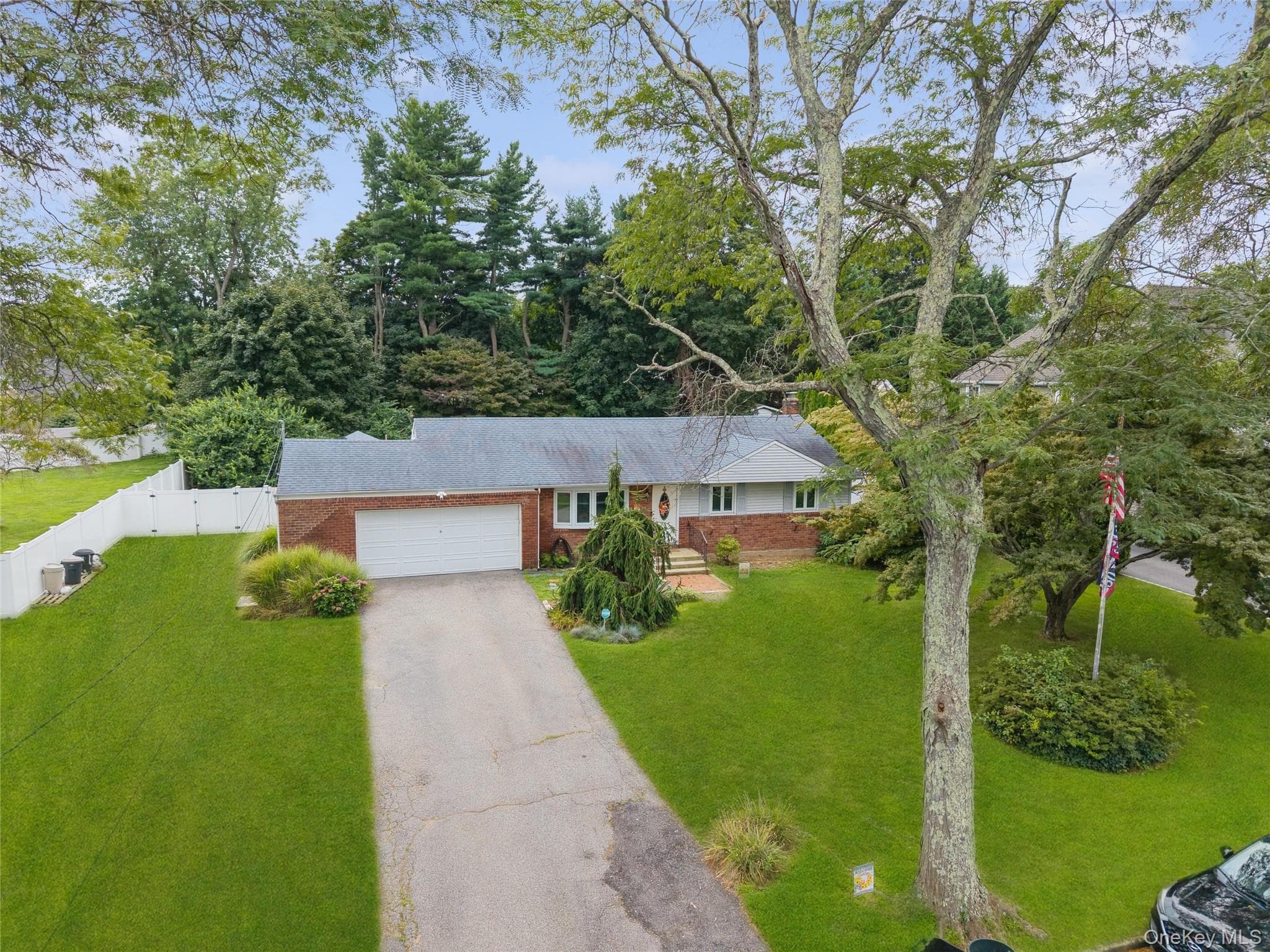 31 Ketay Drive, East Northport