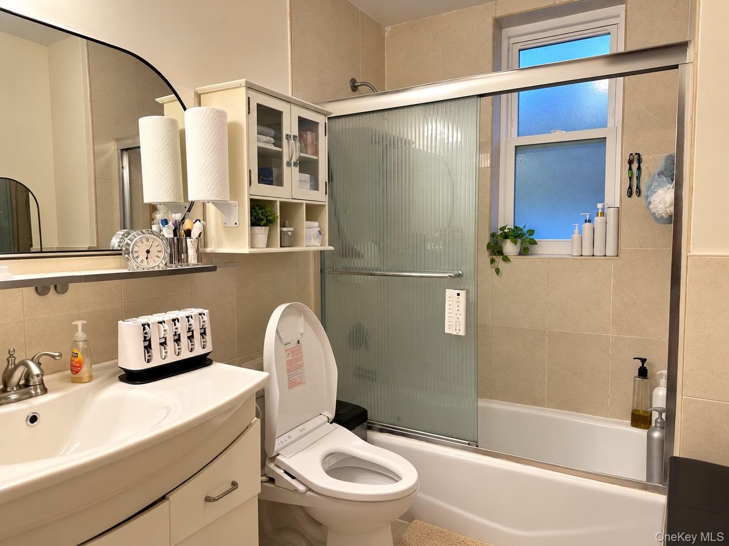 1842 Paulding Avenue thumbnail 6
