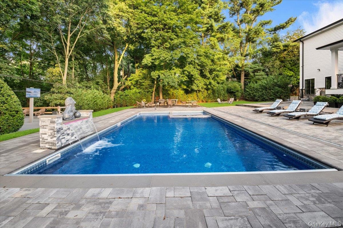 105 Woodhill Lane thumbnail 41