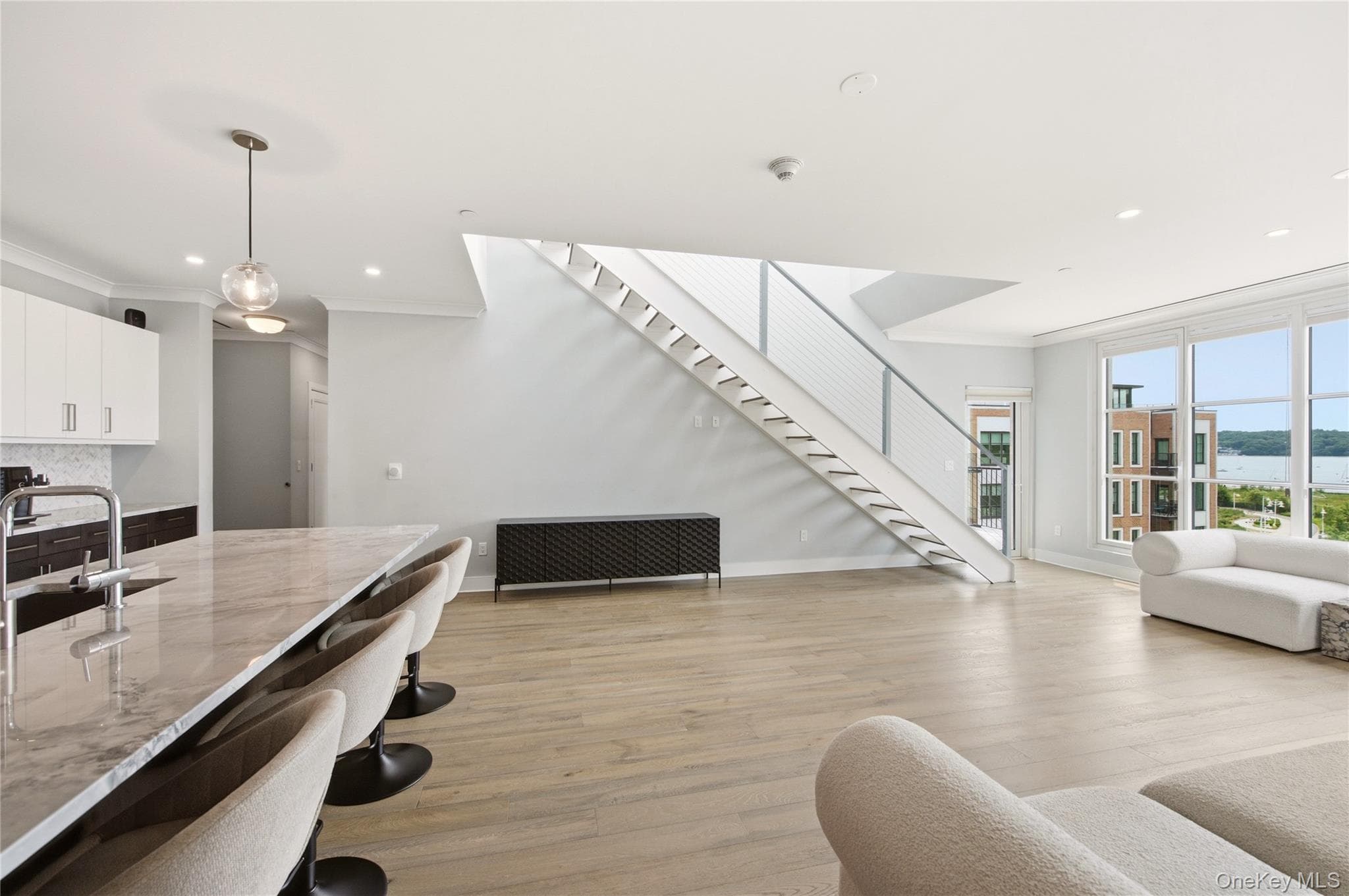 100 Garvies Point Road Unit: 1311 thumbnail 6