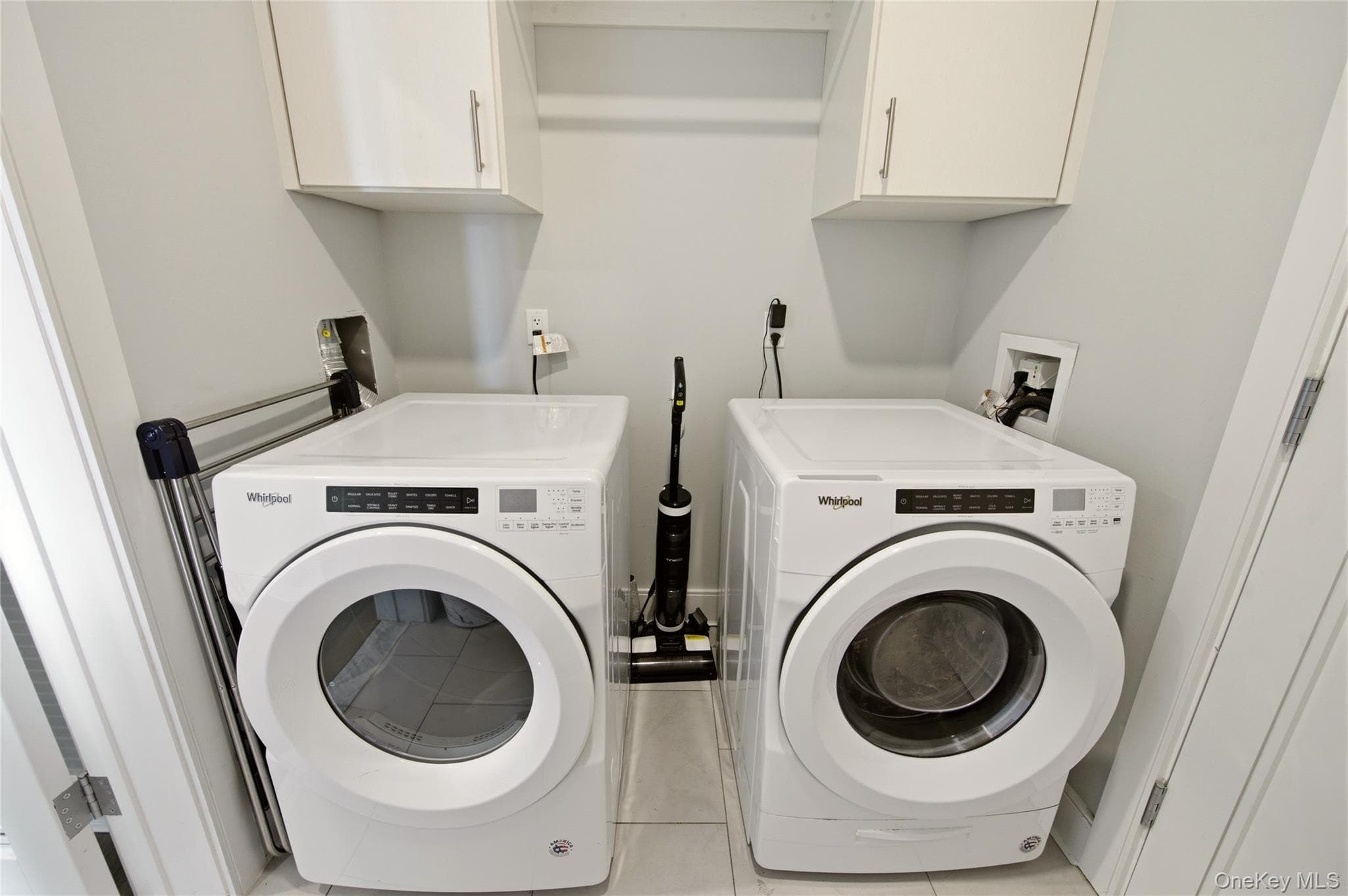 100 Garvies Point Road Unit: 1311 thumbnail 23