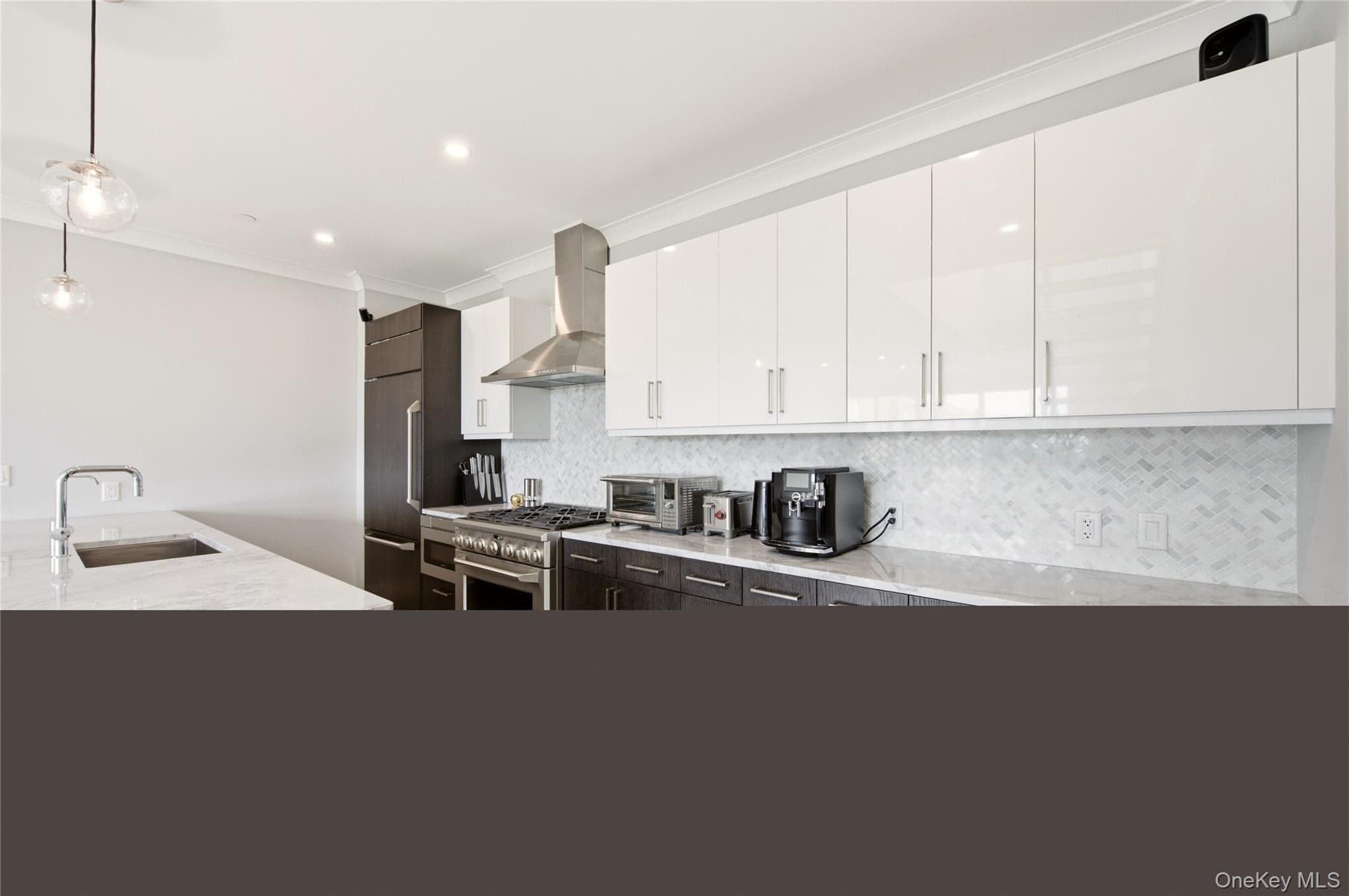 100 Garvies Point Road Unit: 1311 thumbnail 8