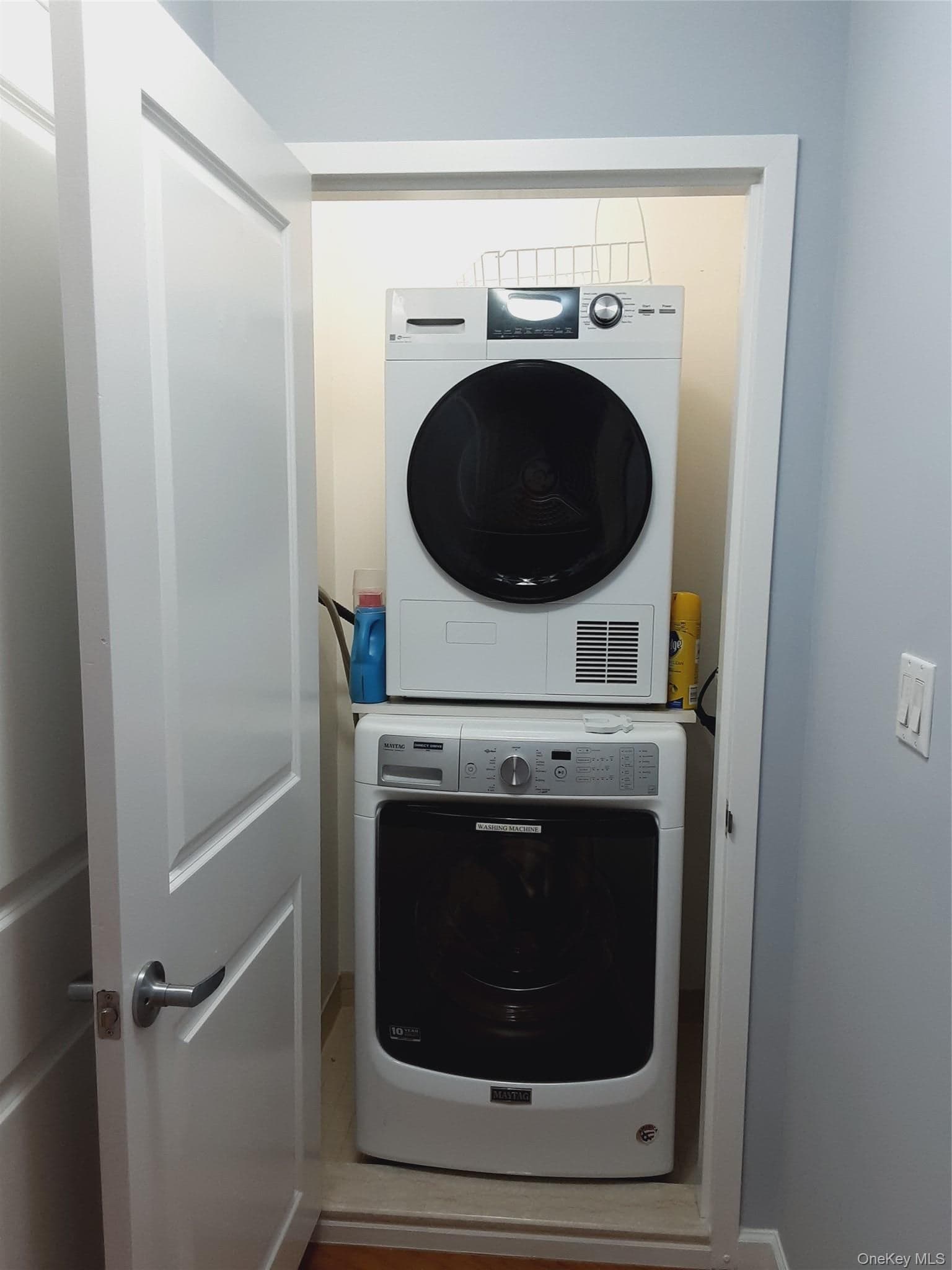 3330 61st Street Unit: 303 thumbnail 11