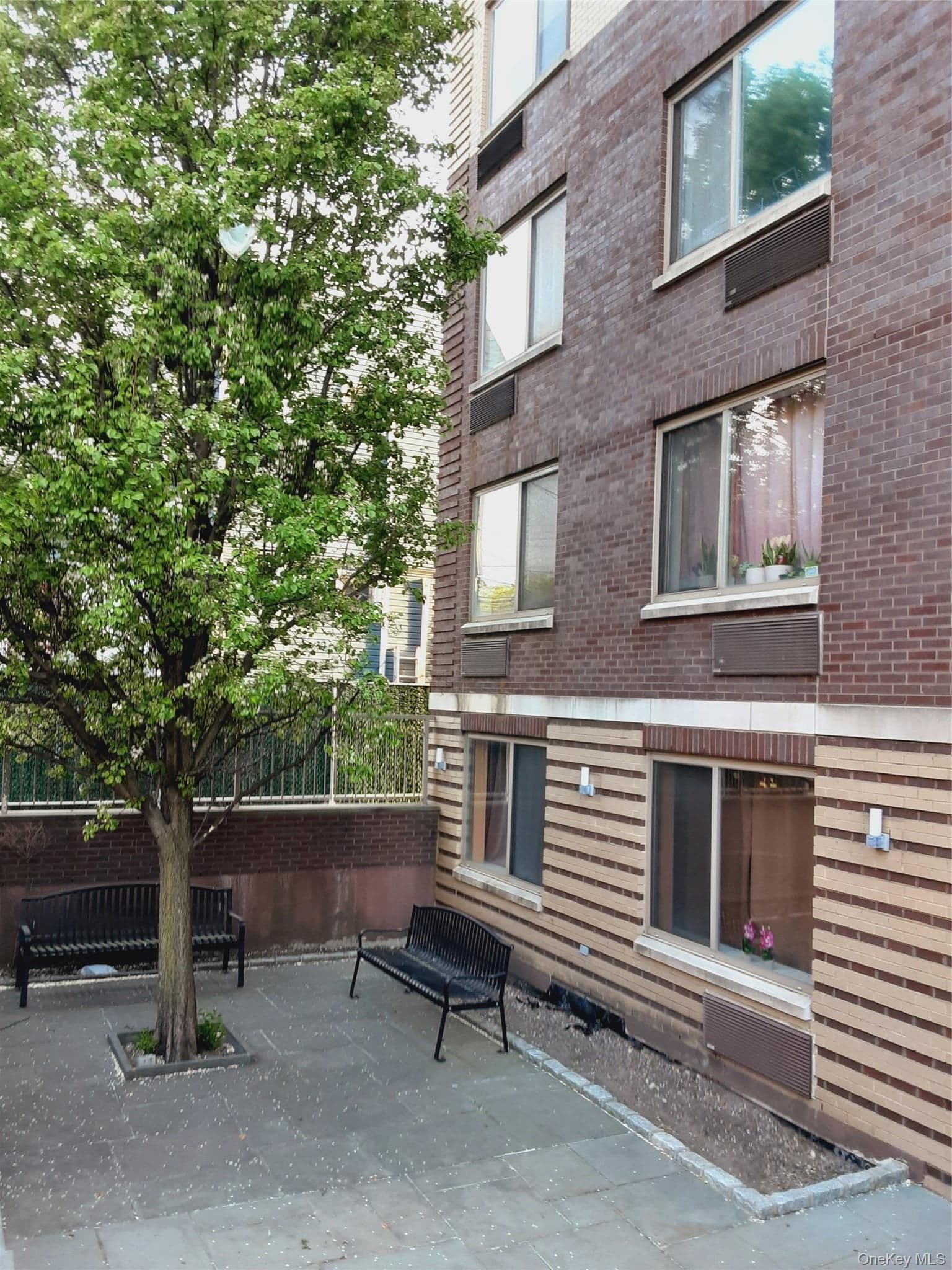 3330 61st Street Unit: 303 thumbnail 26