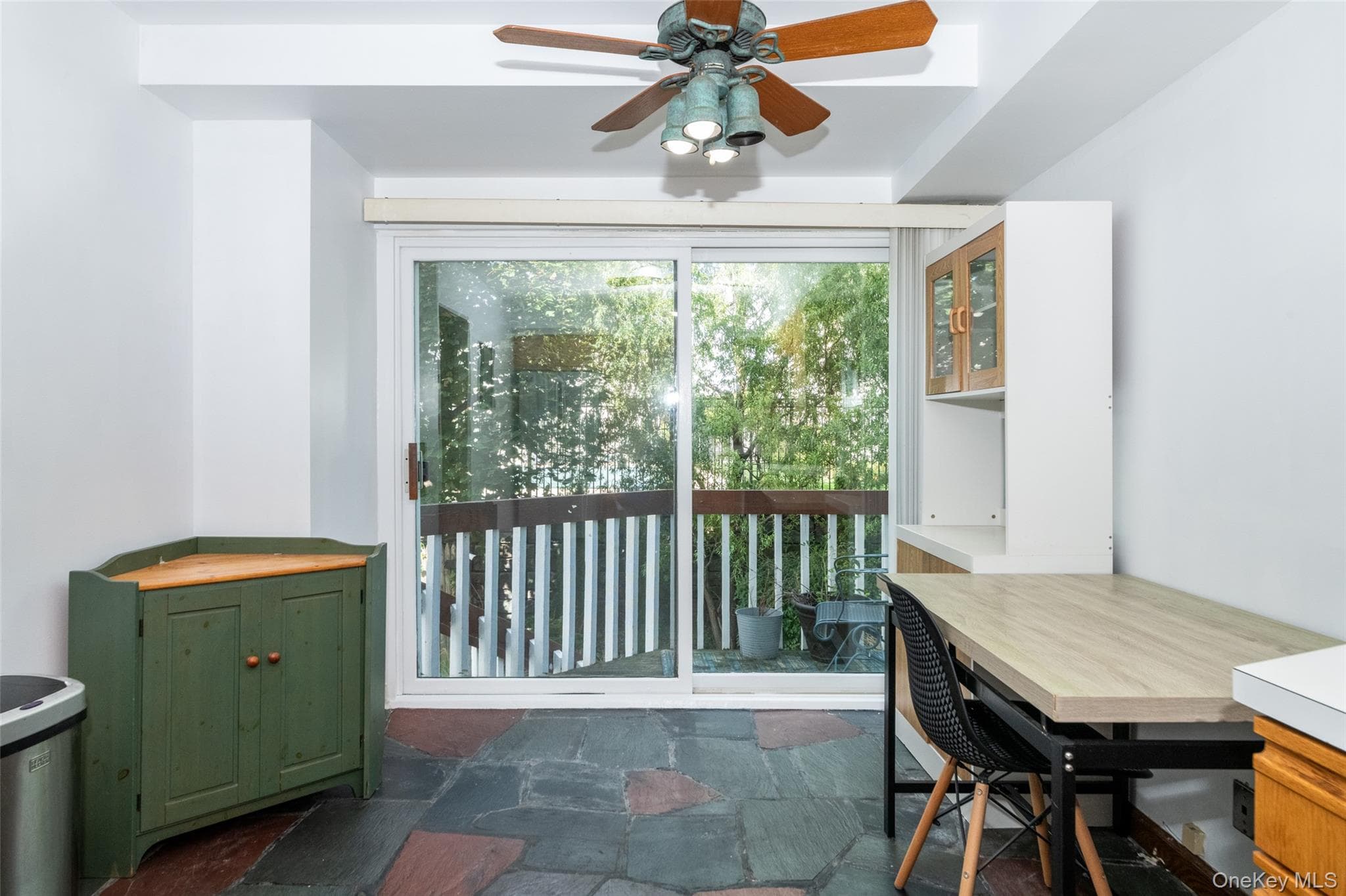18 Windward Lane Unit: 17 thumbnail 8