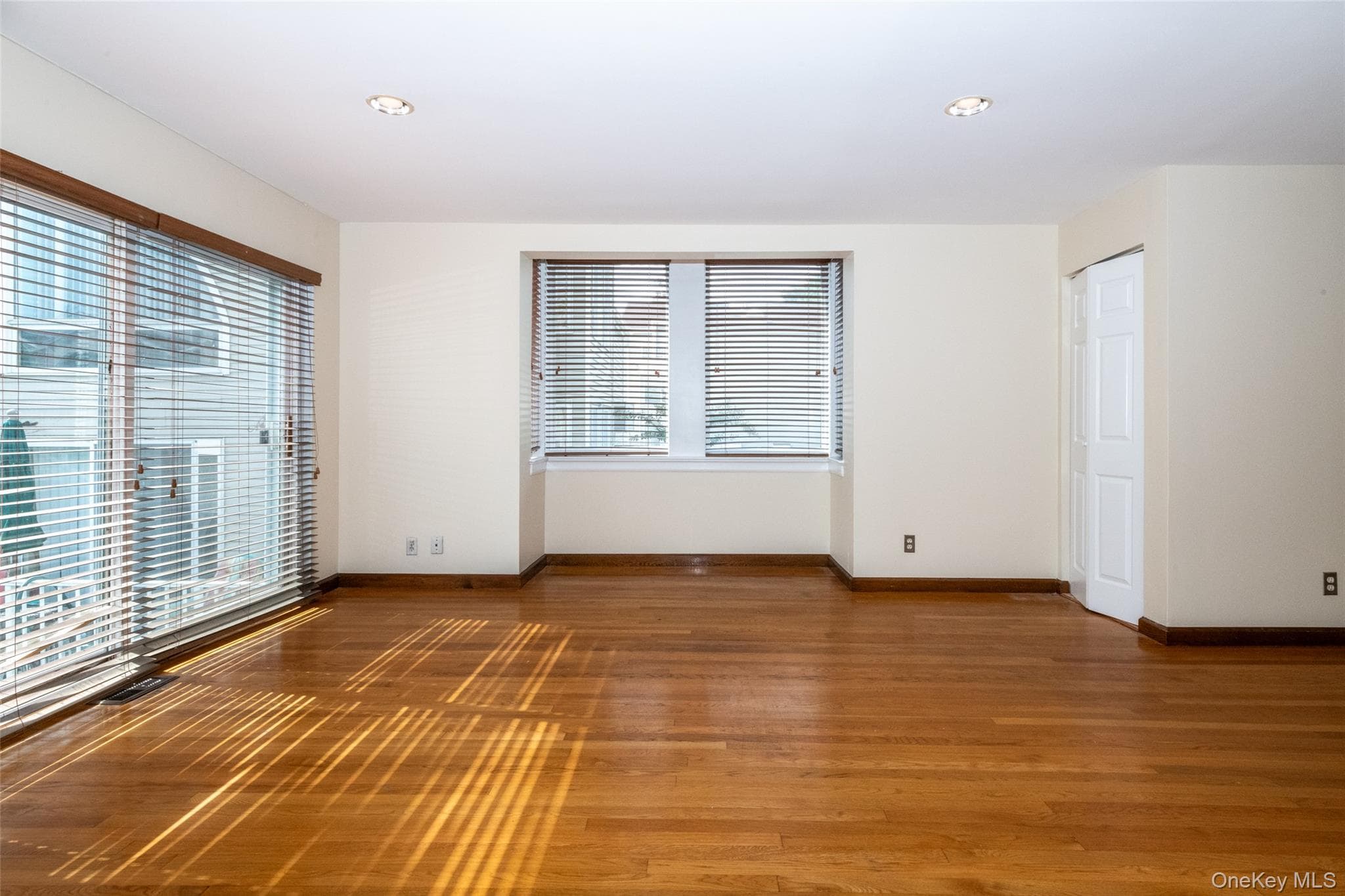 18 Windward Lane Unit: 17 thumbnail 15