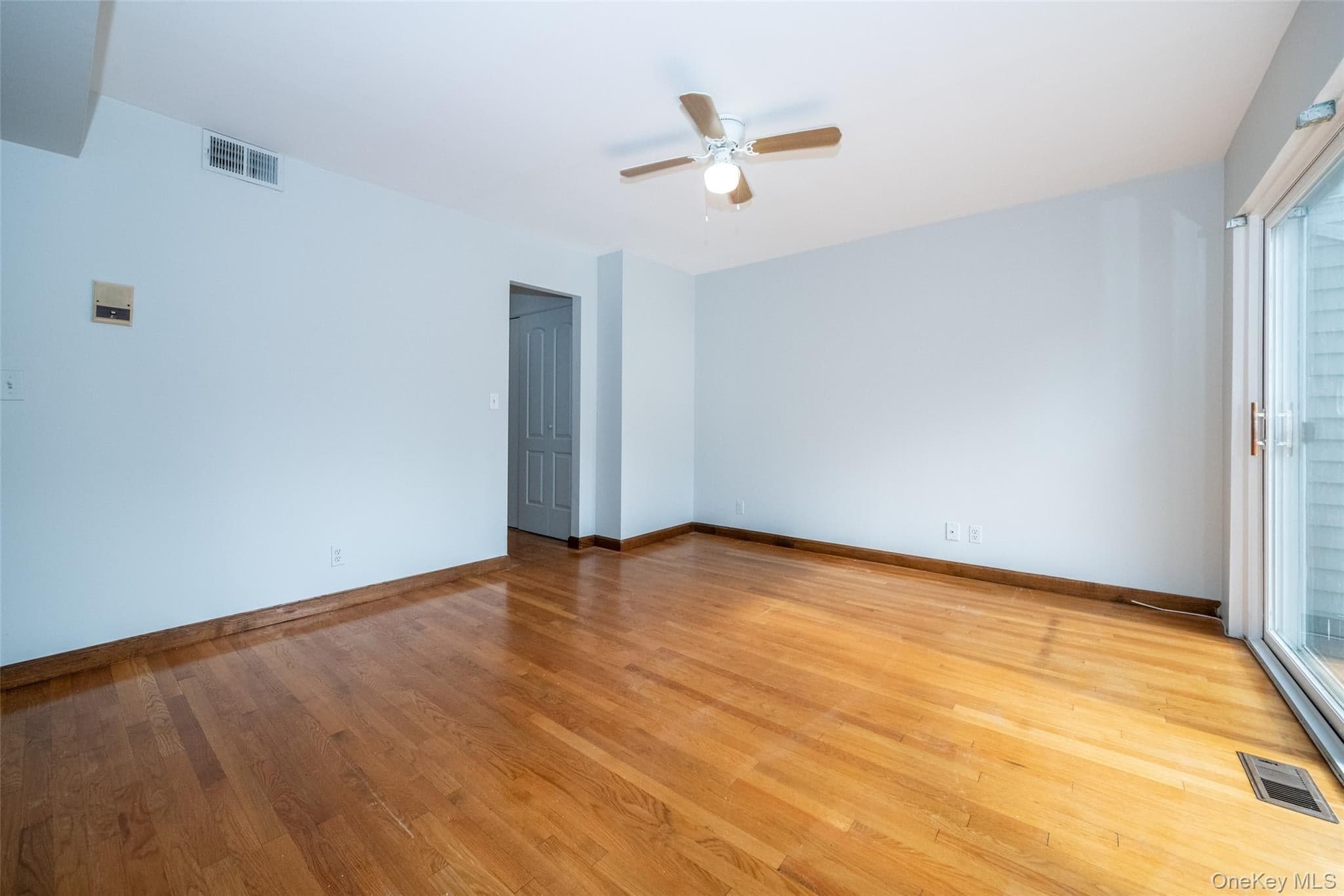 18 Windward Lane Unit: 17 thumbnail 20