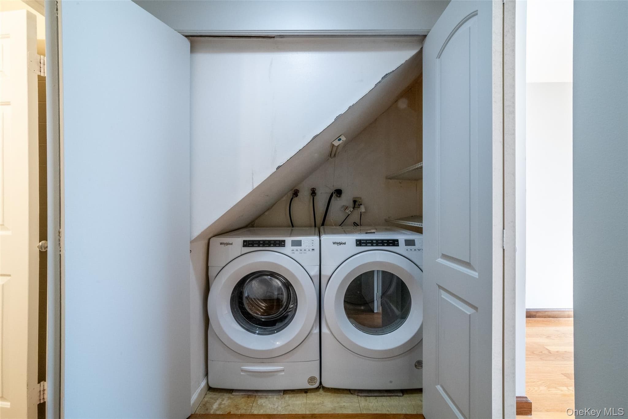 18 Windward Lane Unit: 17 thumbnail 18