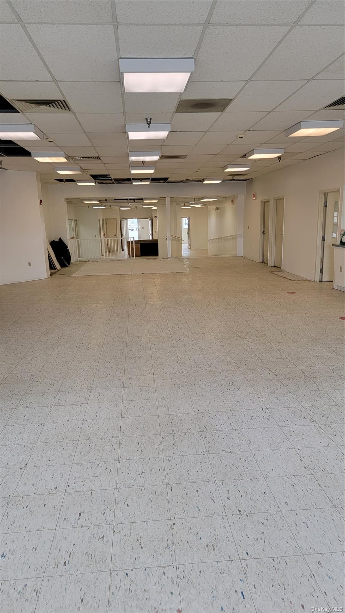 245 Broadway thumbnail 5