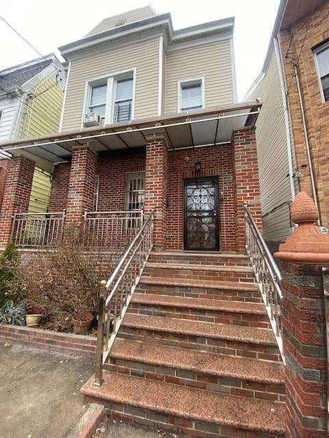 168 Warwick Street thumbnail 3