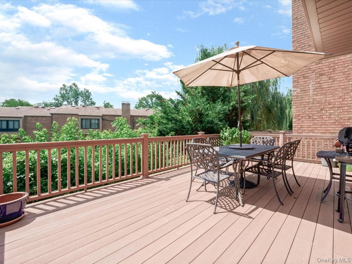 34 Windsor Gate Drive thumbnail 8