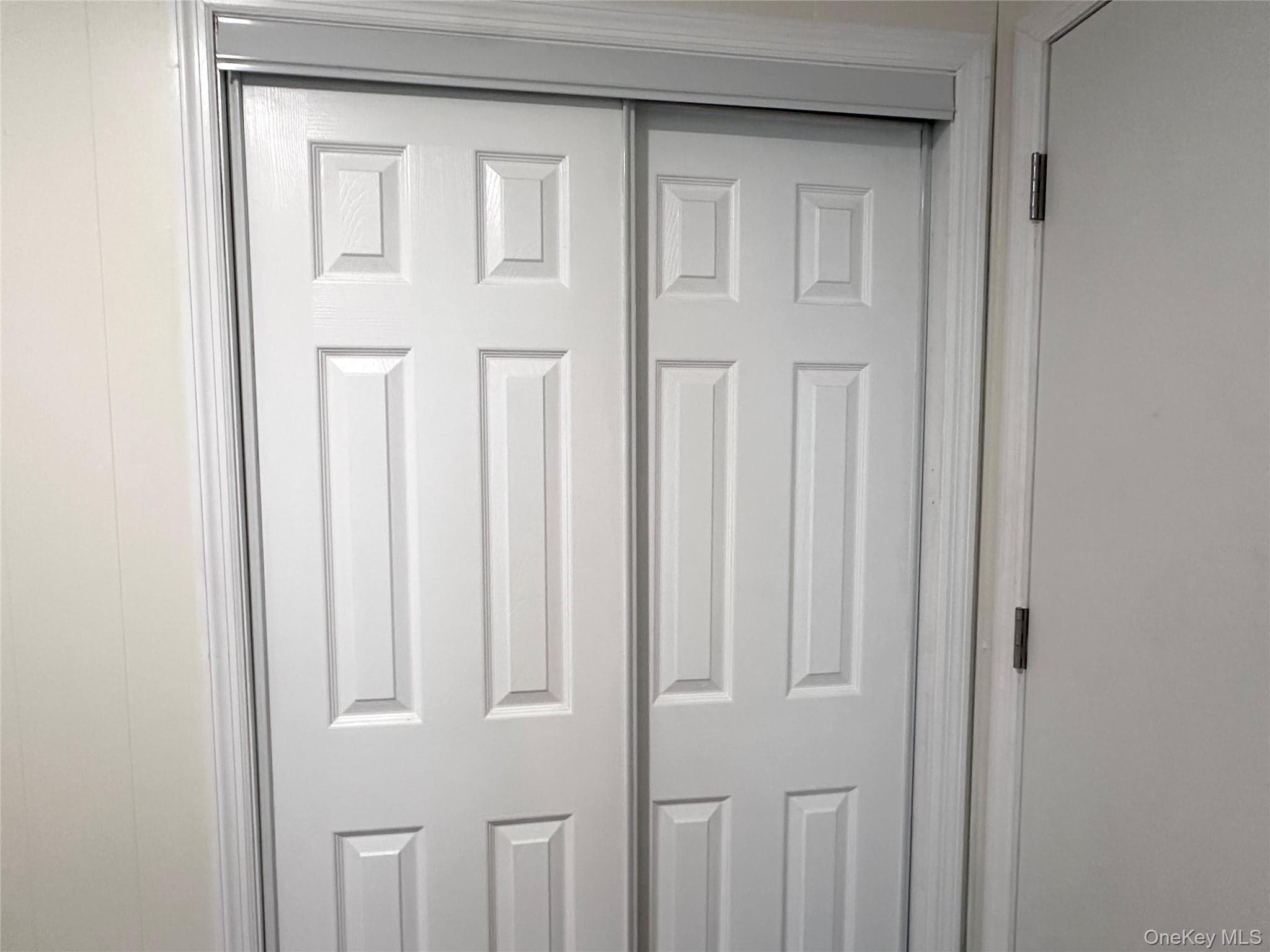 150 Rinaldi Boulevard Unit: A thumbnail 6