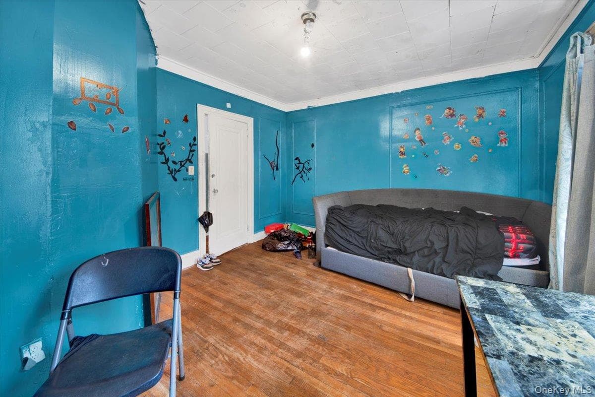 4122 Wickham Avenue thumbnail 9