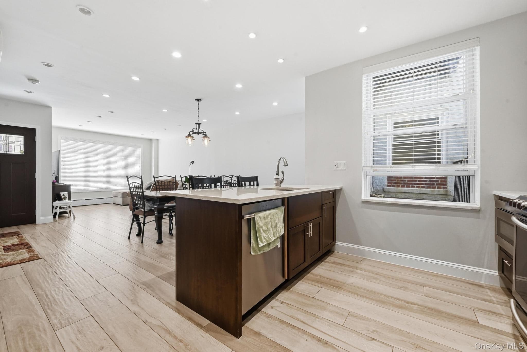 2395 E 3rd Street thumbnail 11