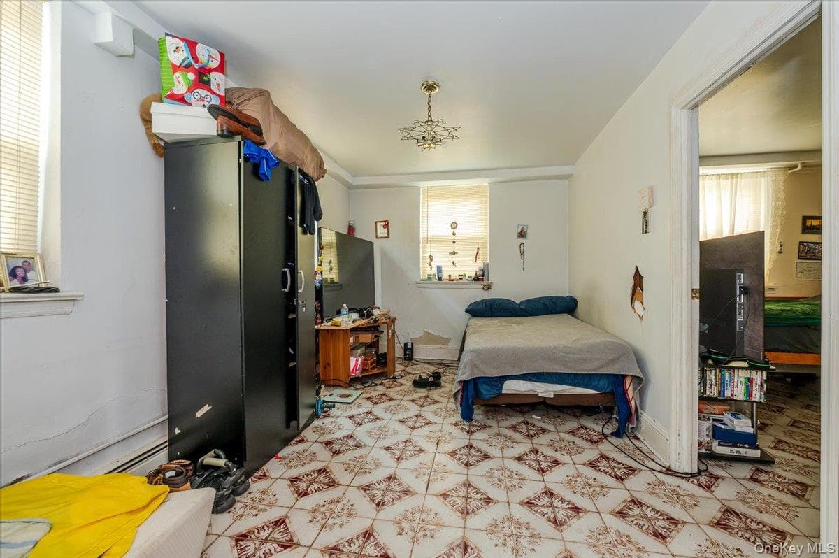 90-25A & Lot 155 Elmhurst Avenue thumbnail 3