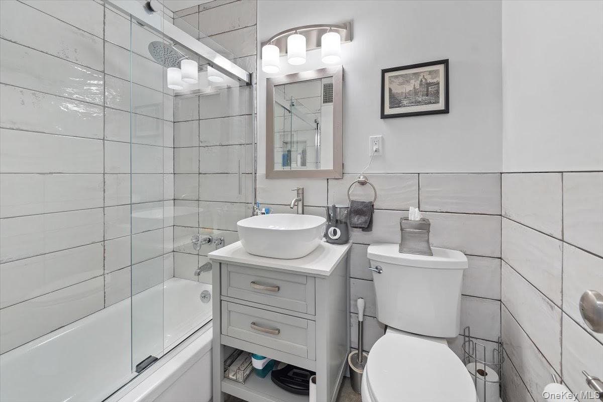 3671 Hudson Manor Terrace Unit: 14L thumbnail 9
