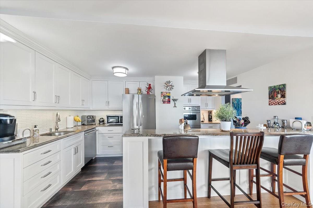 3671 Hudson Manor Terrace Unit: 14L thumbnail 14