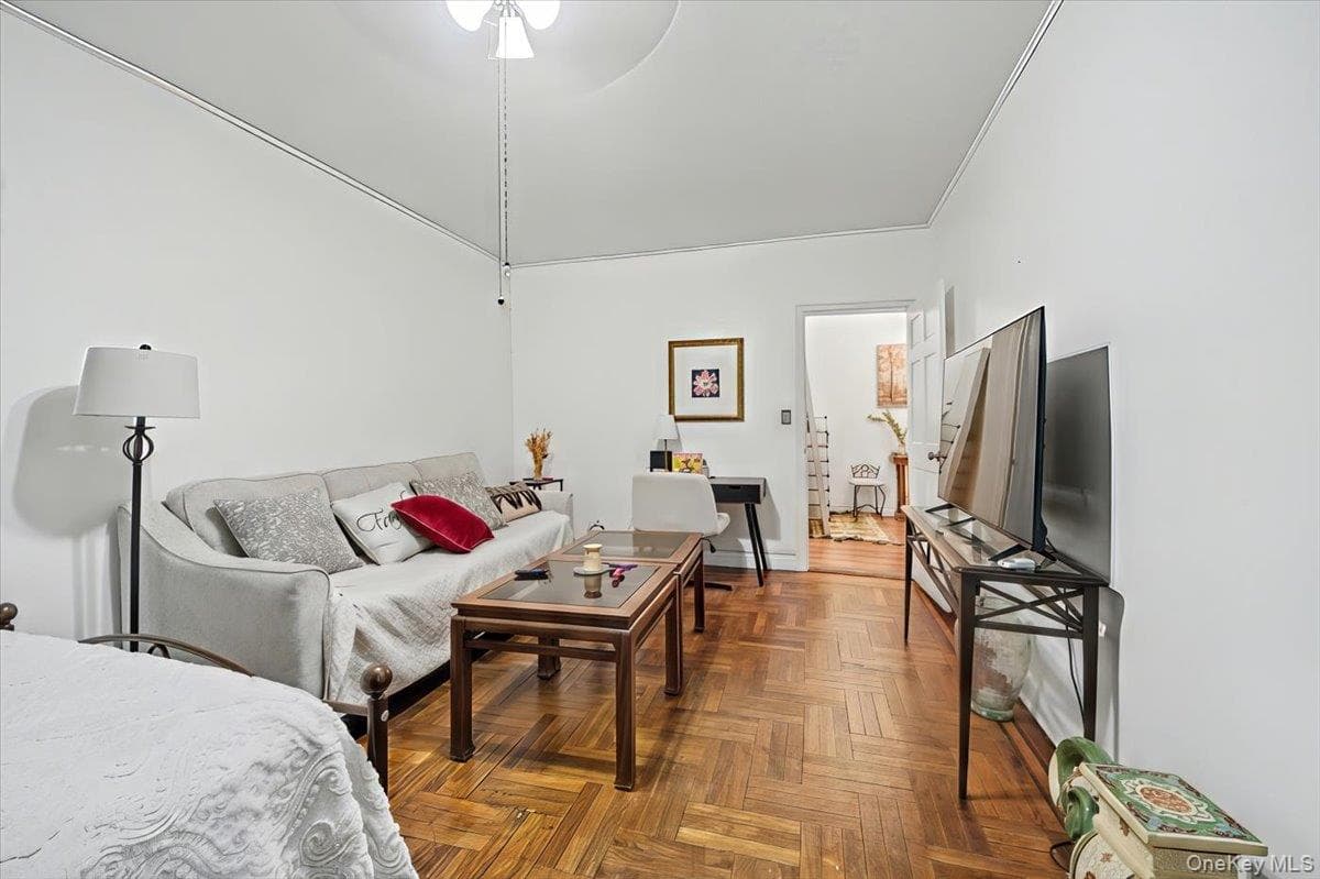 1045 Anderson Avenue Unit: 3D thumbnail 5