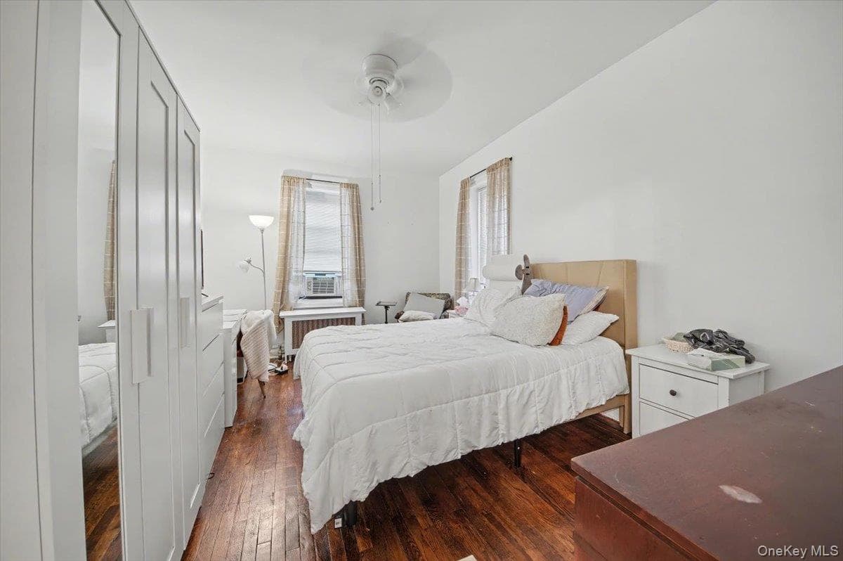 1045 Anderson Avenue Unit: 3D thumbnail 9