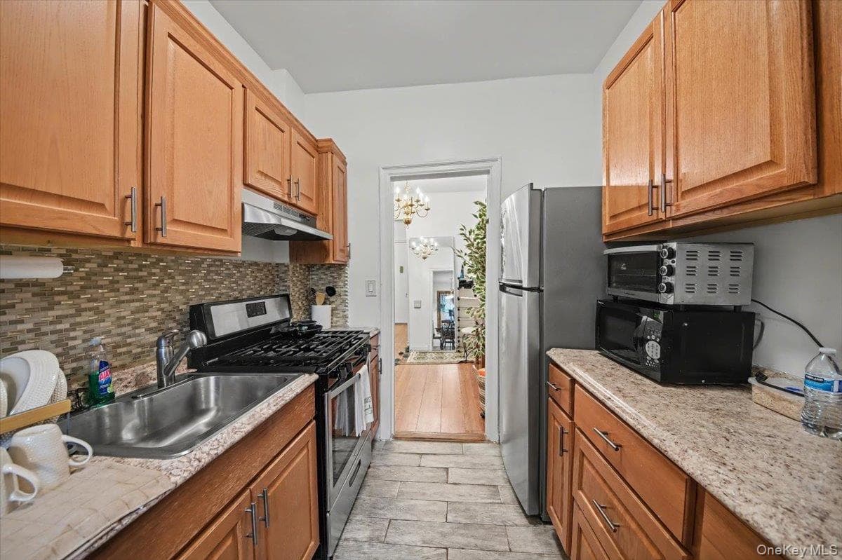 1045 Anderson Avenue Unit: 3D thumbnail 15