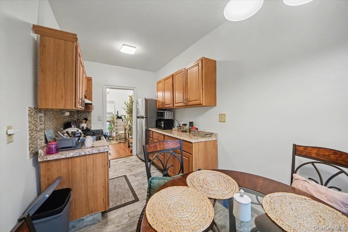 1045 Anderson Avenue Unit: 3D thumbnail 14