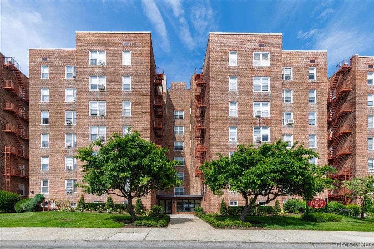 126 Church Street Unit: 6C, New Rochelle