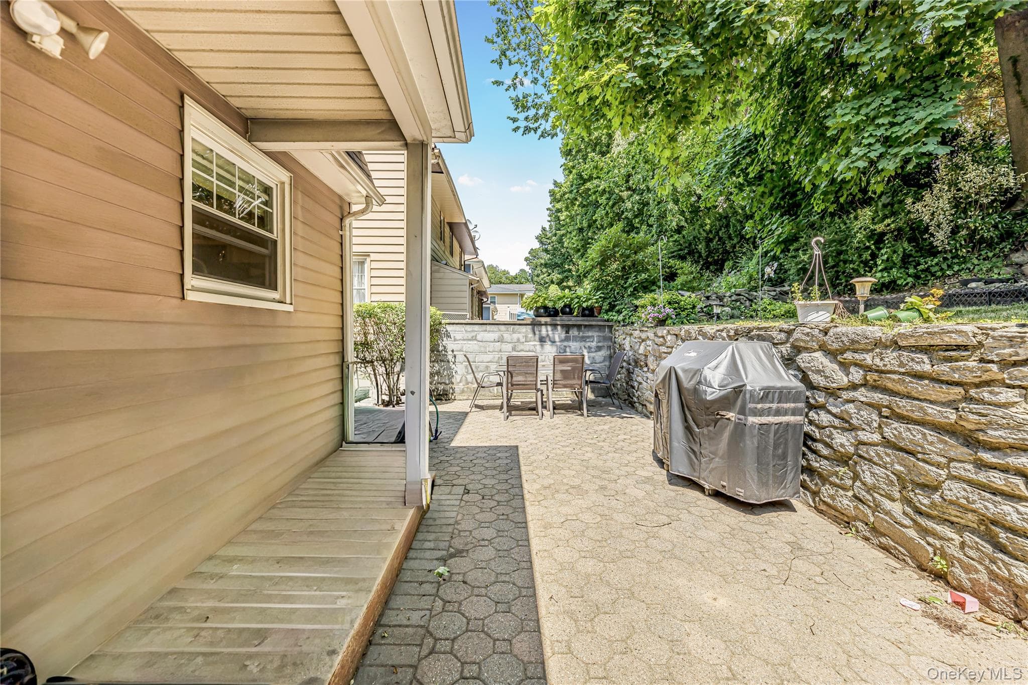 206 Midland Avenue thumbnail 21