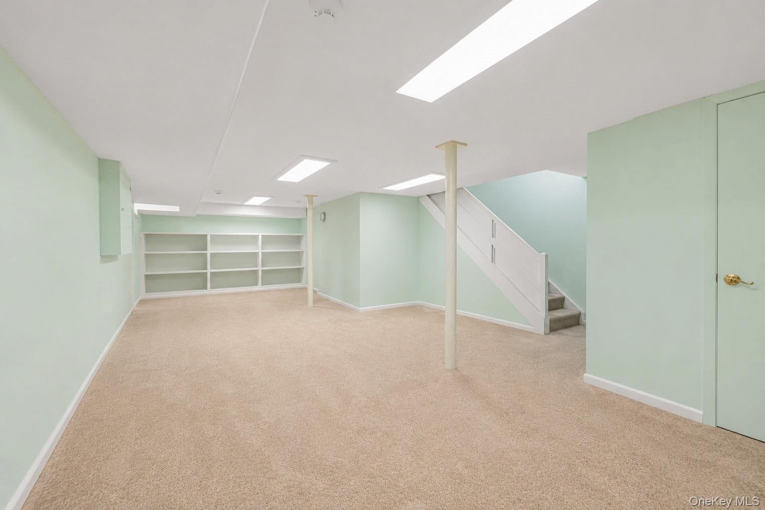 206 Midland Avenue thumbnail 19