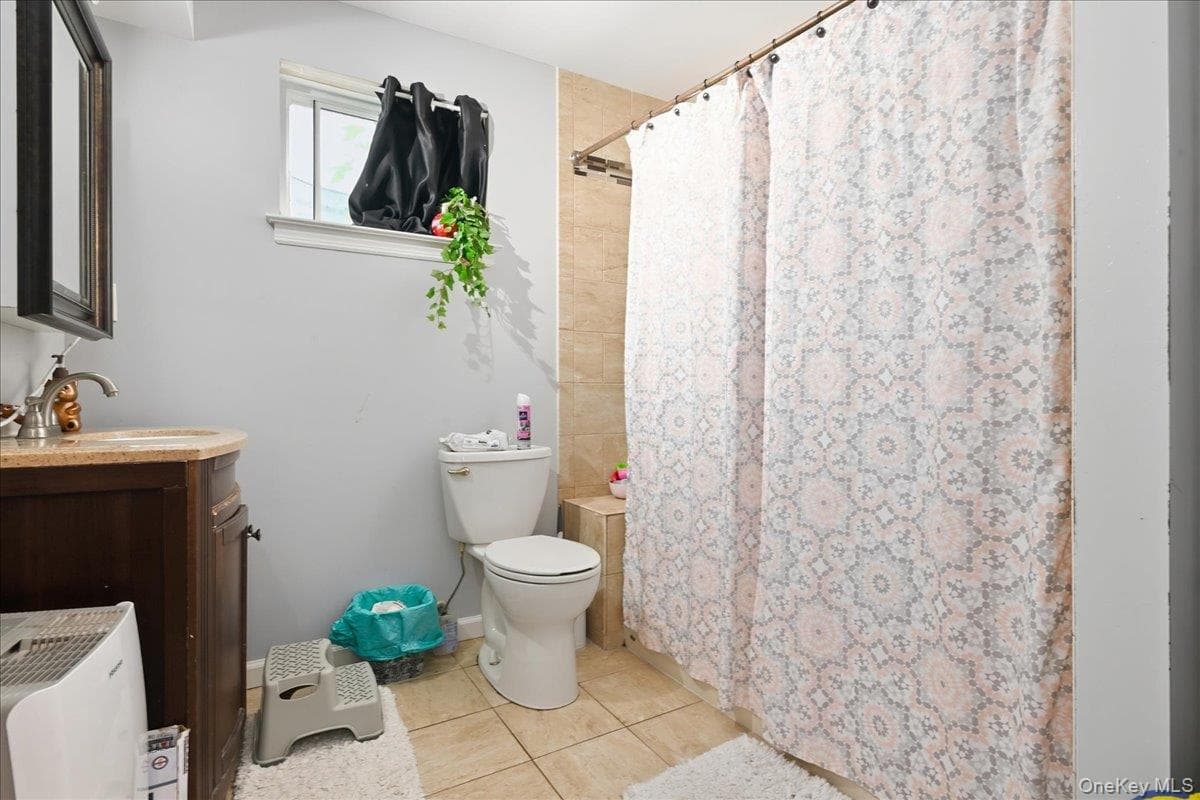 136 Oak Street thumbnail 27
