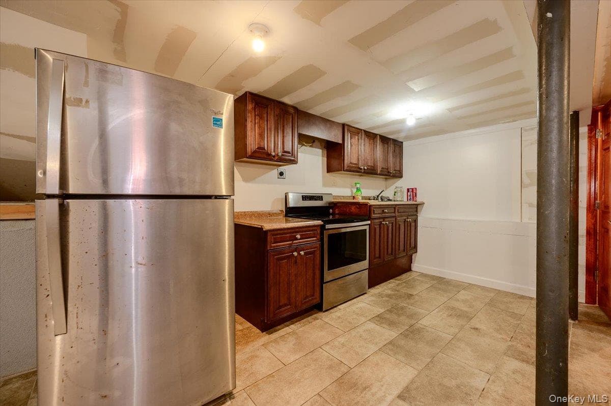 2664 Grayson Drive thumbnail 17